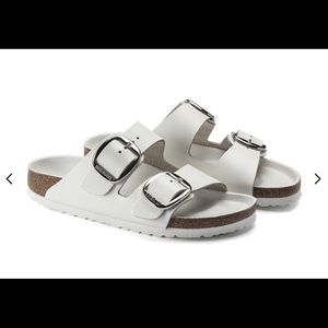 Birkenstock Arizona Big Buckle Sandal in White Size 37